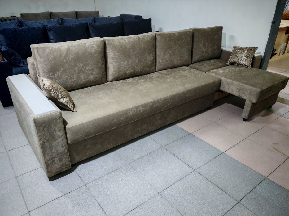 Распродажа диванов