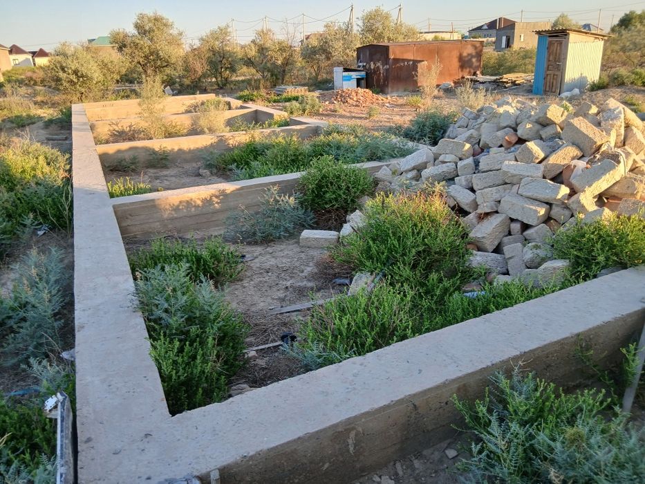 Продается времянка с хозпостроикой