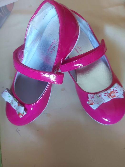 Sandale lac elegante