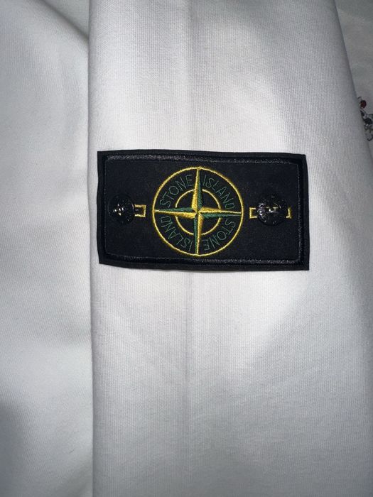 в наличии Stone island