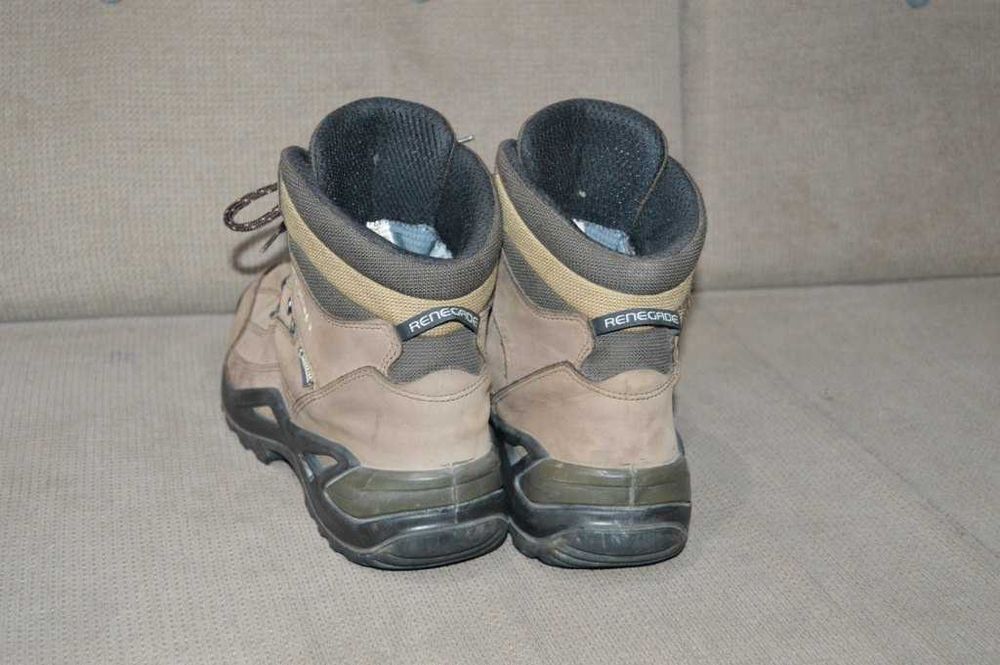 Bocanci piele Lowa Renegade 45 Gore-tex Vibram