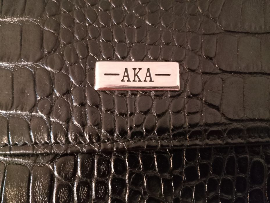 Сумка клатч бренда АКА