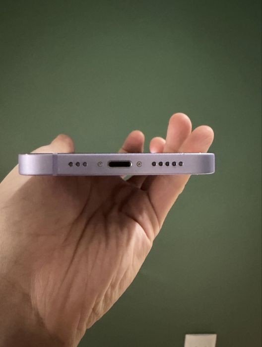 Айфон iPhone 12 128gb в идеале