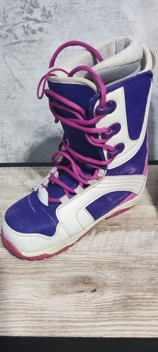 Ботинки для сноуборда  Bone