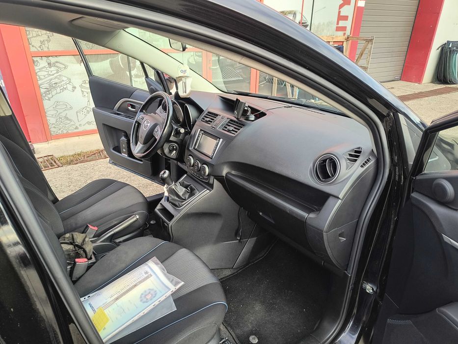 Vând Mazda 5 2012 face lift 1.6 diesel 150 000 km 6 locuri
