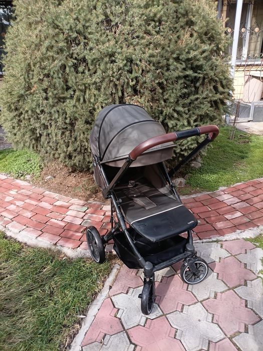 Продам детскую коляску tomix