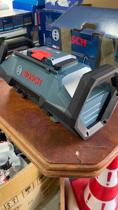 Radio pe acumulator Bosch Professional GPB 18V-3C 18 V