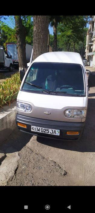 Дамас сотилади .