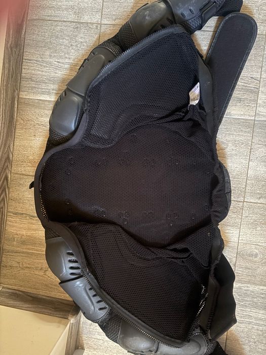 Нагръдник оригинален на Adrenaline, размер S