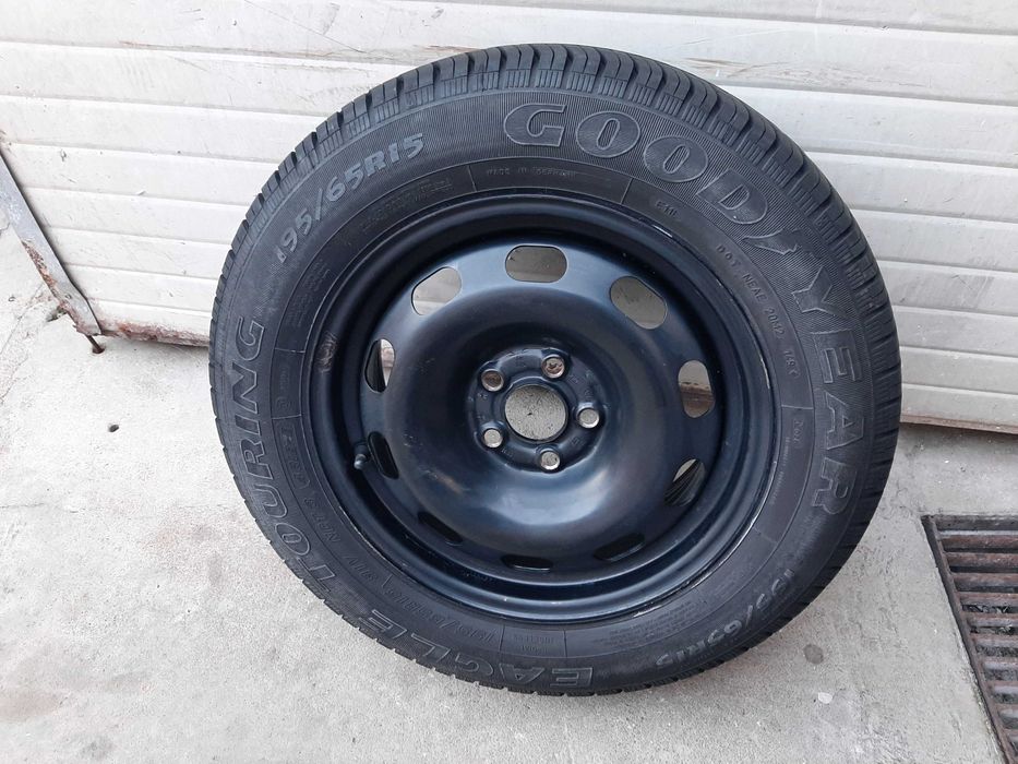 roata  rezerva vw Golf 4    195 /65/ R 15   91V