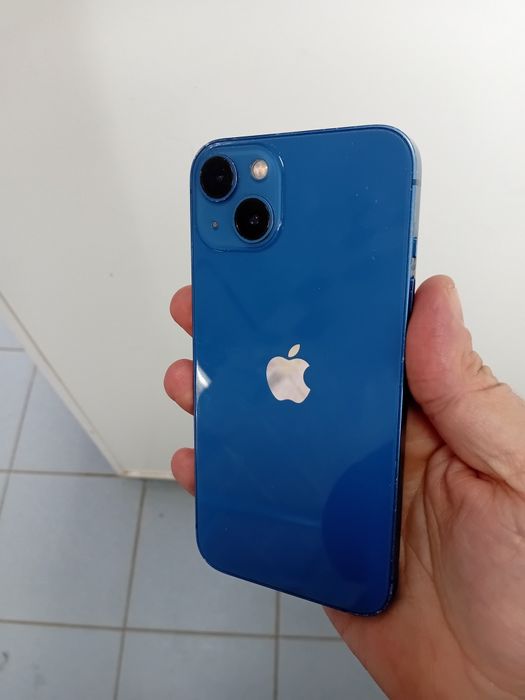 Продам  айфоне 13