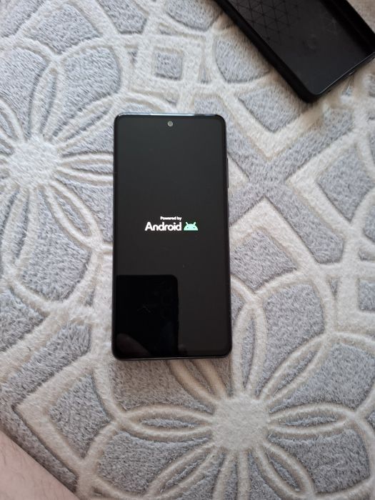 Самсунг А52, б/у