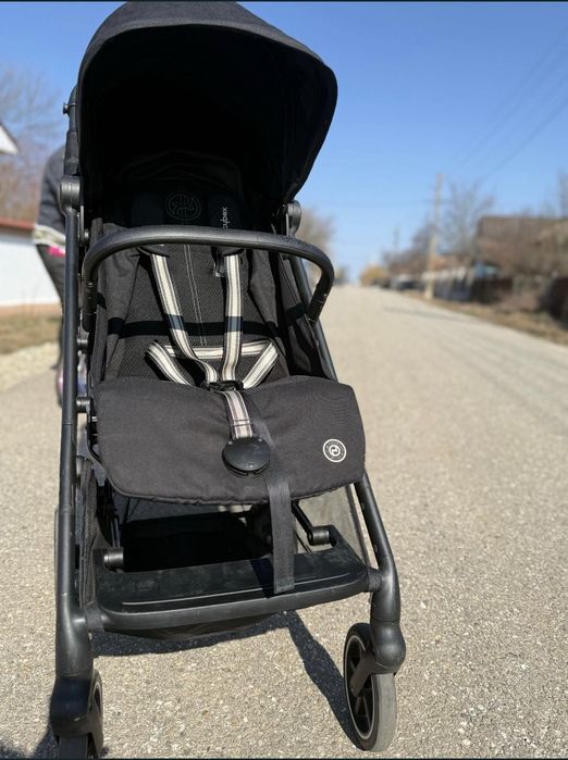 Cybex  Gold beezy black