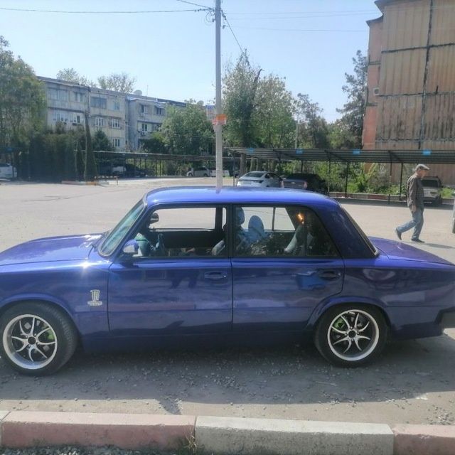 Жигули ваз 21011