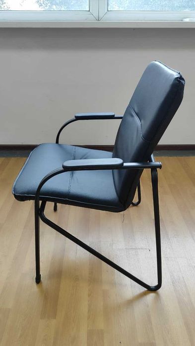 Стул (мод 216) для офиса (кожа). 6 штук.