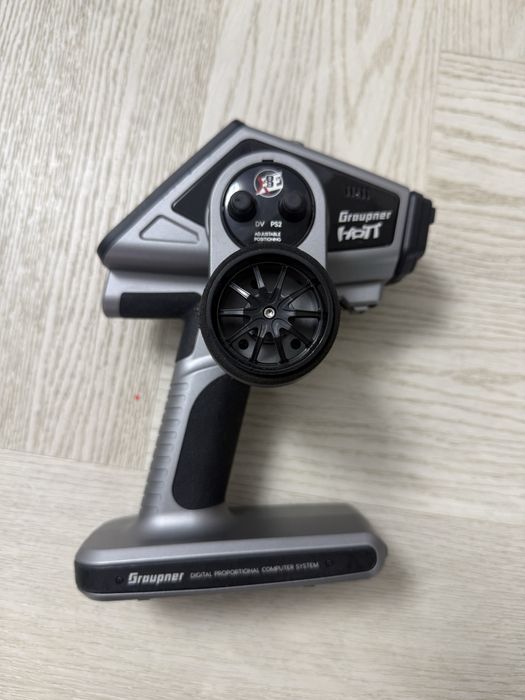 Telecomanda automodel