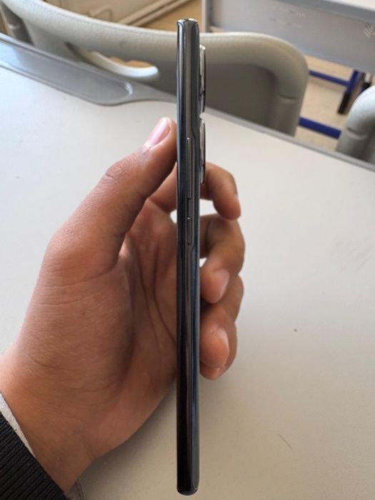 Телефон Honor 70