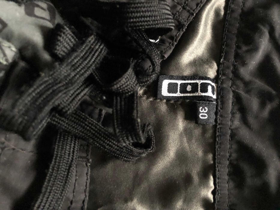 Board Shorts  ION size 30