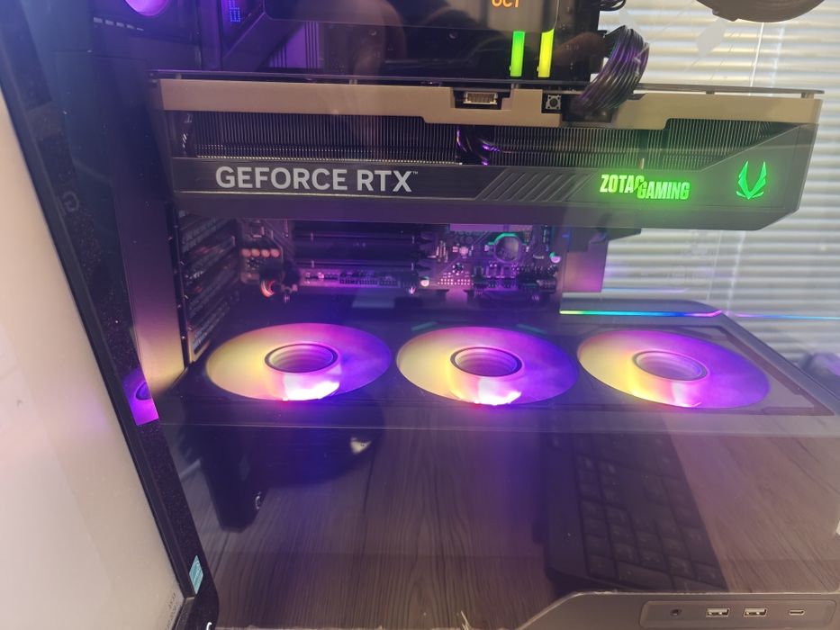 FINAL GAMING PC: RTX 5090 + 9850X3D, 32GB DDR5, 2TB, нов, 3 г. гаранция