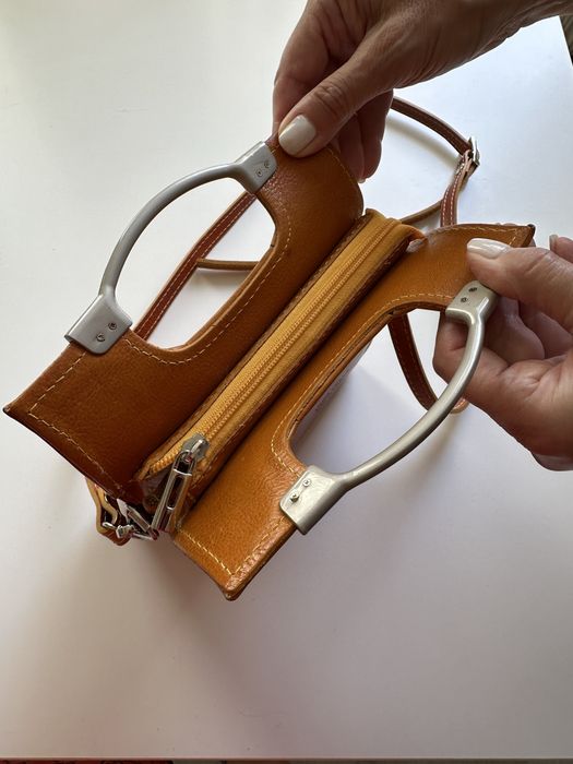 Дамска кожена чанта