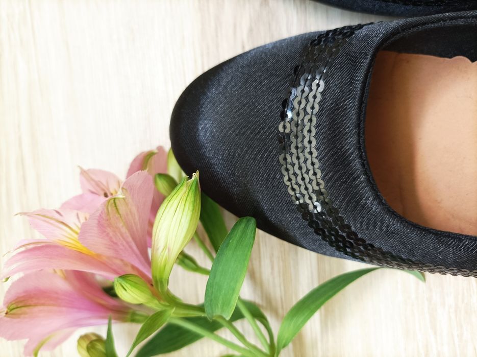 Елегантни обувки на платформа