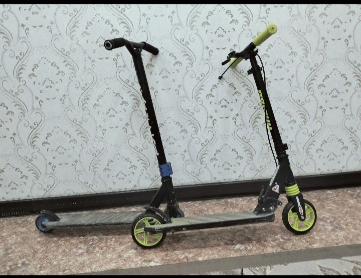 Сапог, детский самокат, термоковрик