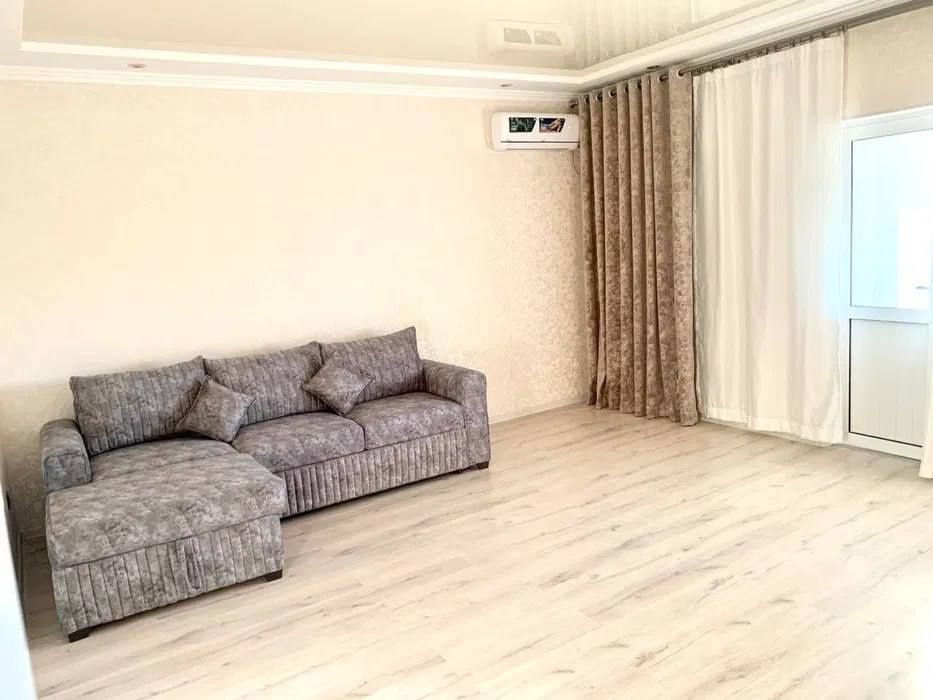 Срочно Сдаётся квартира ц-6 метро минор 2-комната авторский ремонт уко