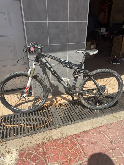 Bicicleta MTB 26 CUBE full suspension downhill trail  enduro XC