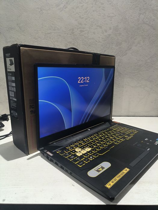 Asus Tuf gaming F17 i5-11260H RTX 3050 FX706H 17.3" FullHD IPS  16Gb/5