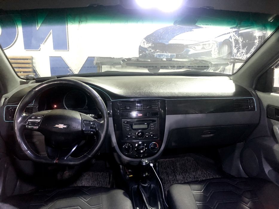 Lasetti 1.8 mexanika 2 pazitsa mexanika