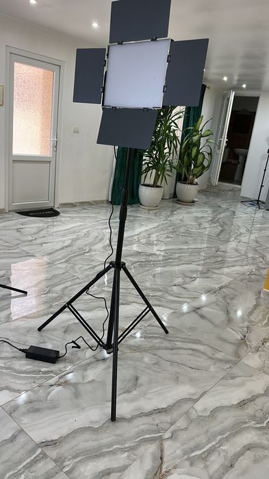 Lampa foto video Viltrox vl-d85t noua