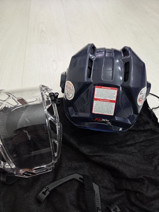 Хоккейный шлем CCM Jr M