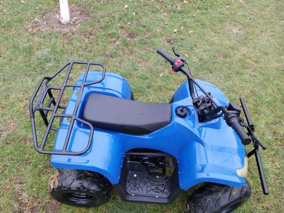 Motor de cros pe atv