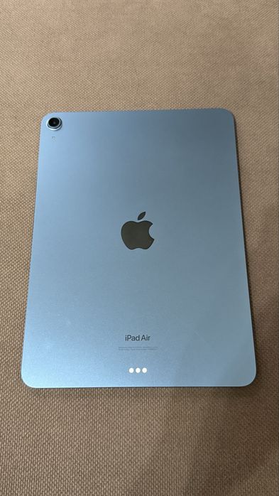 iPad Air 5 поколение 64Гб