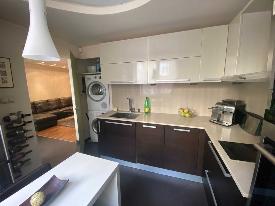 Тристаен апартамент под наем до Пирогов