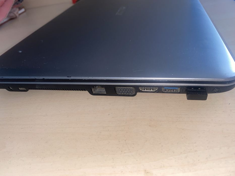 Продам Ноутбук ASUS