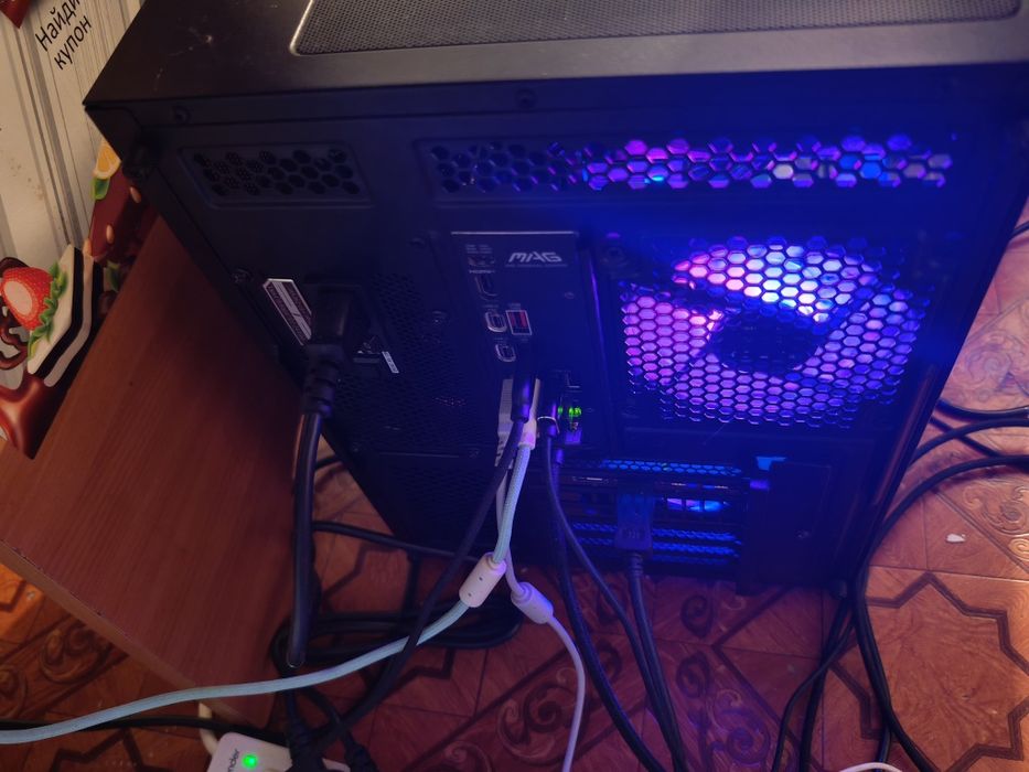 Продам компьютер с полным комплектом