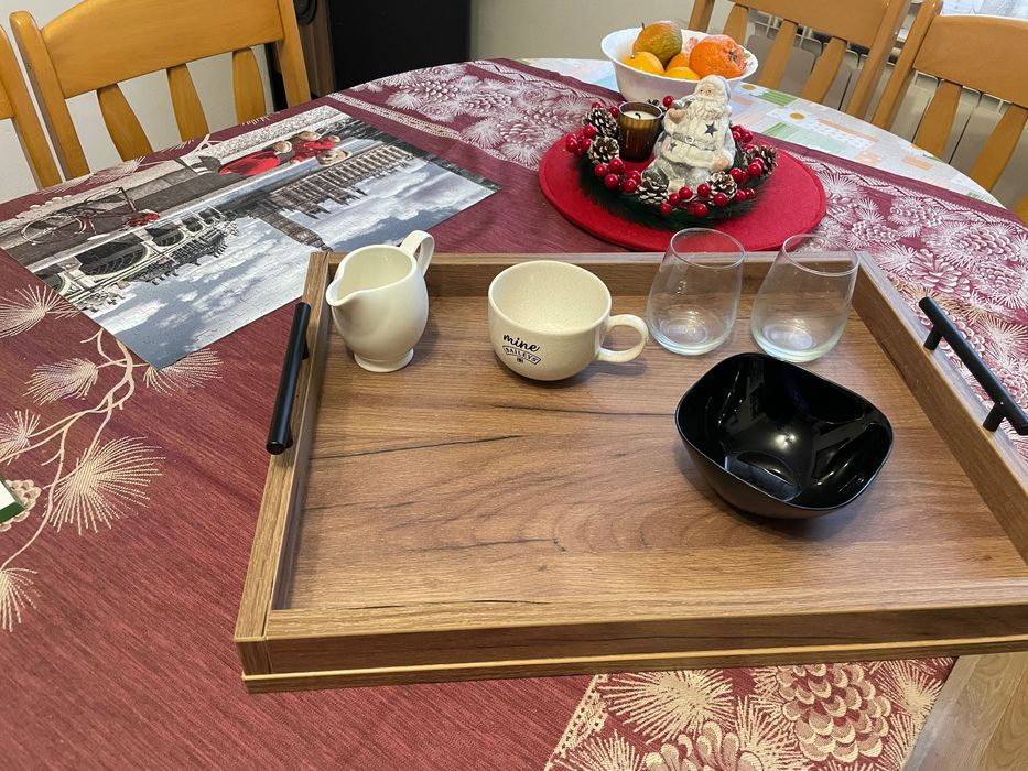 Поднос за закуска