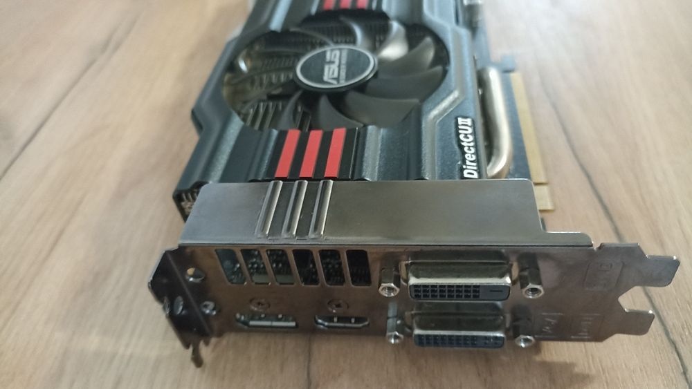 Asus GTX 770 Direct II OC 4gb GDDR5