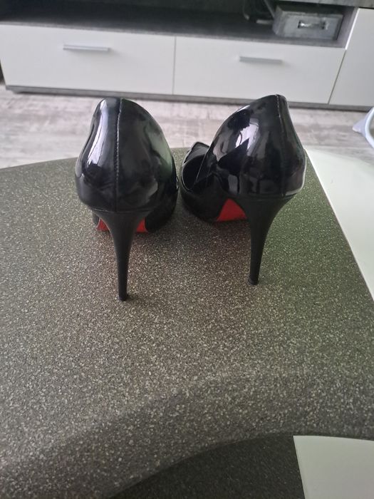 Елегантни обувки