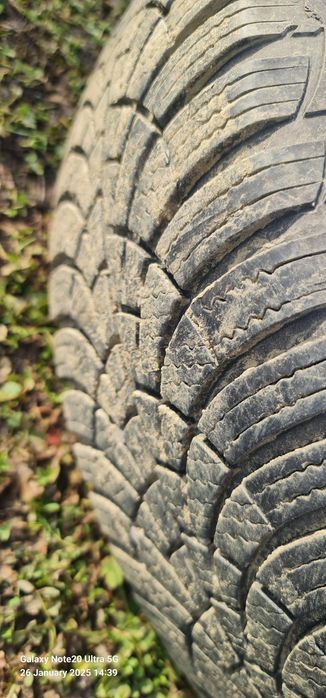 Se vând 2 roti polo