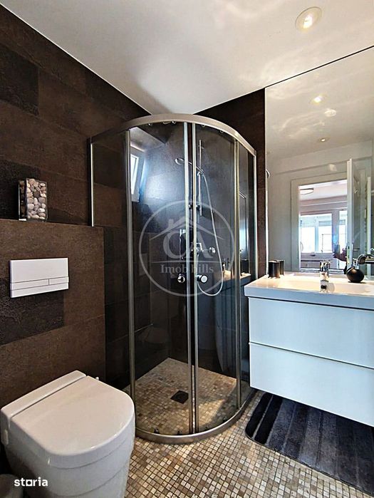 Apartament de închiriat cu 4 camere si terasa, Ultracentral, Oradea