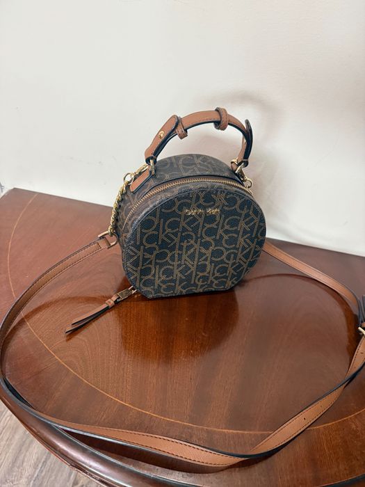 Calvin Klein bucket bag