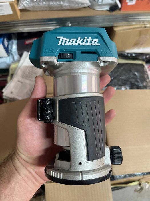 Masina de frezat pe acumulator  Makita DRT50Z 18V fara baterie si incarcator - pentru piese sau reparare