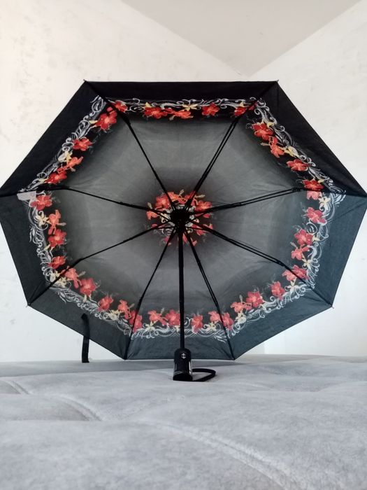 Продам зонтик!!!