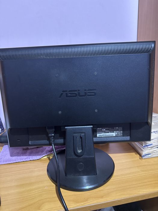 Монитор ASUS 19”