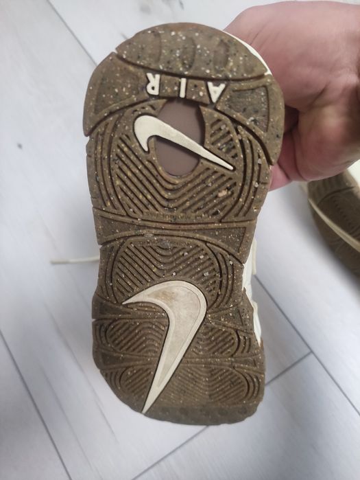 Оригинални маратонки Nike Uptempo