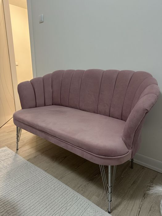 Козметична кушетка, диван - чисто нови