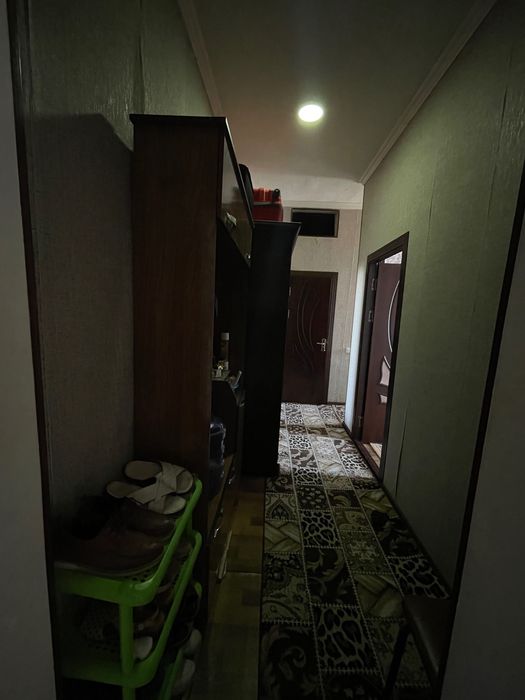 1 хонали уй хамма обстановкаси билан ижарага берилади 200$