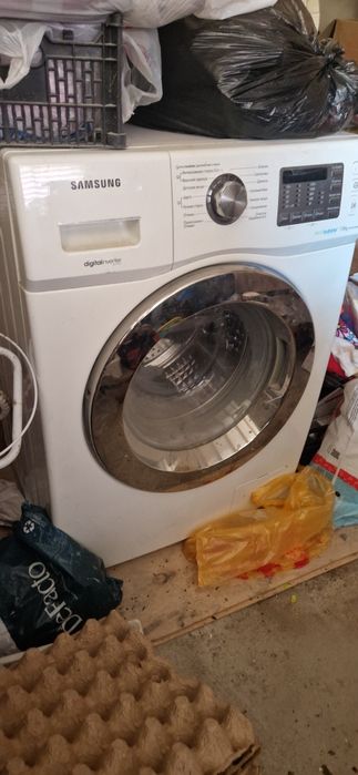 Продам стиральную машину